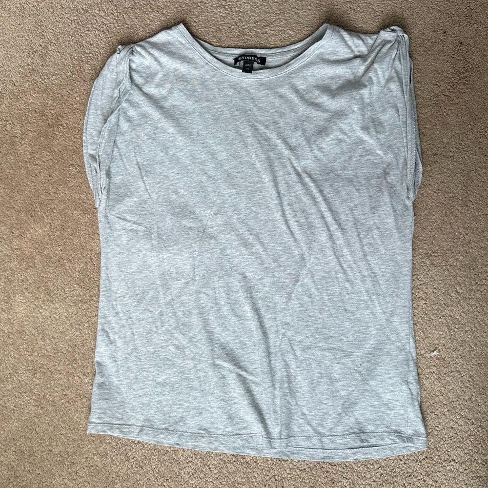 Express Tee